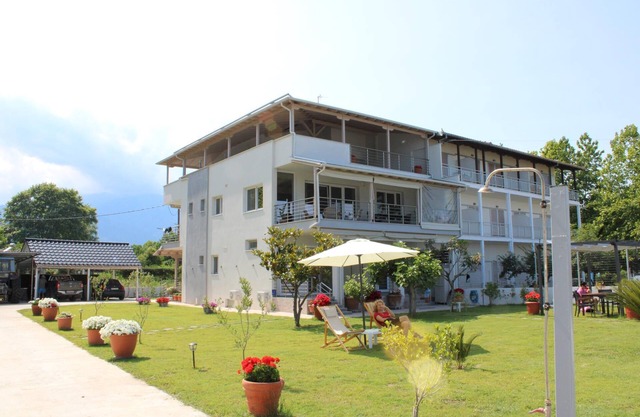 Uniquely situated holiday flat, directly on the fine sandy beach, with far-reach