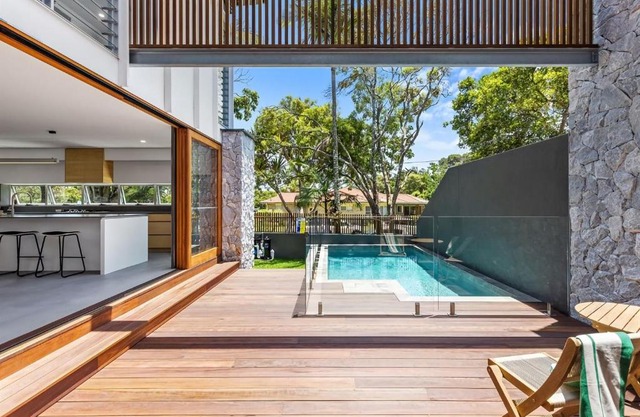 Unit 1 22 Second Avenue