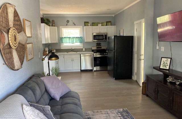 Unit 3 - Turquoise - Pinal Creek East - Wifi - central location