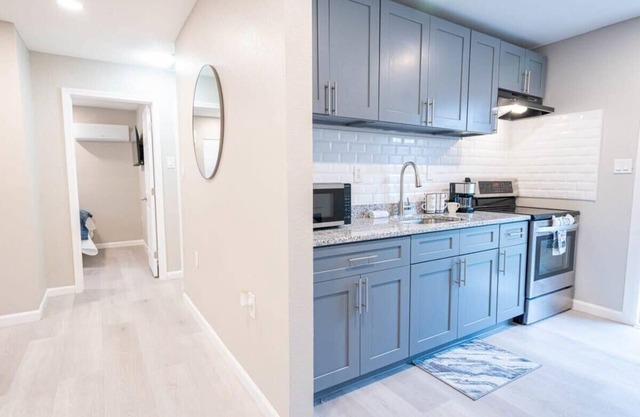 University Serenity Suites C