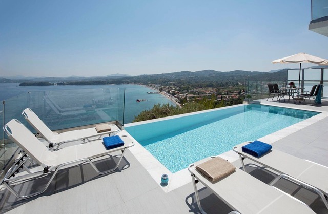Unparalleled Luxury Awaits | 6 Bedrooms | Villa Lucas & Villa Thea Pyrgi |.