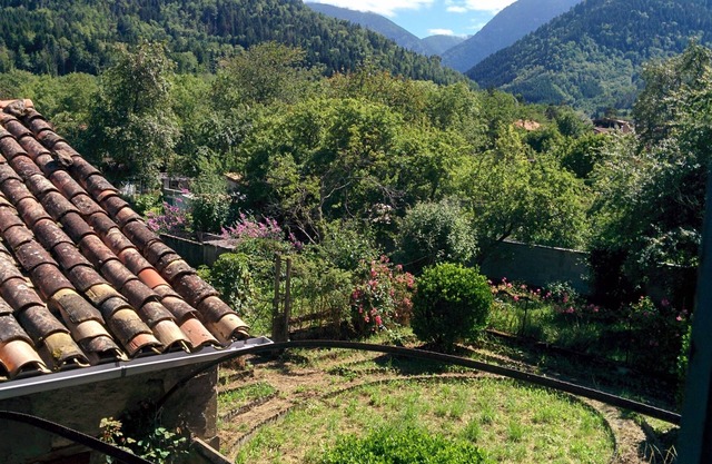 Unplug and enjoy nature in Fougax and Barrineuf