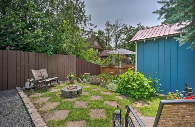 Updated Bolton Home w/Fire Pit!