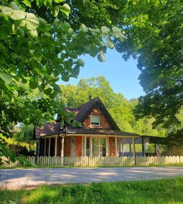 Upene Home