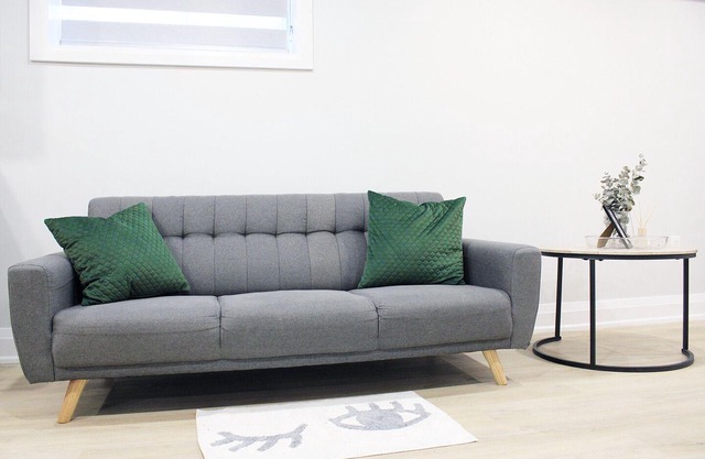 Urban Haven: 2BR/2BA+Office, Kitchen, Dining