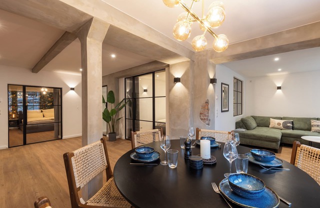 Urban Wave Apartment I