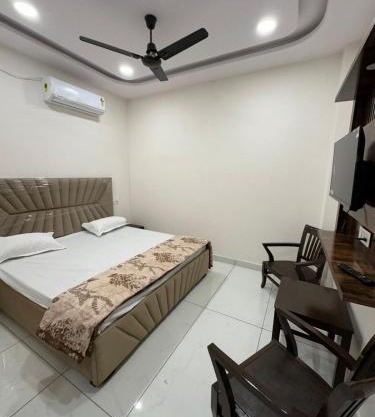 V2 guest house