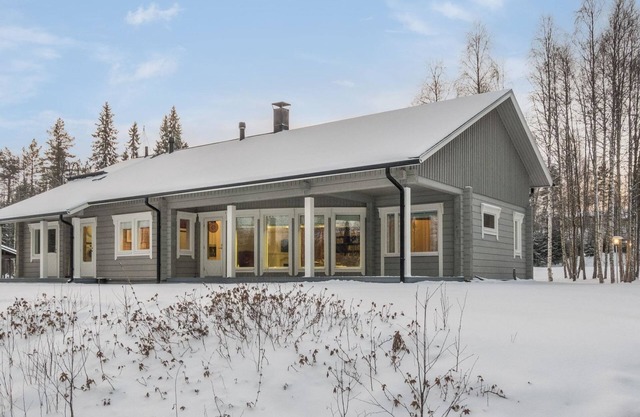 Vaahtissuvanto by Interhome