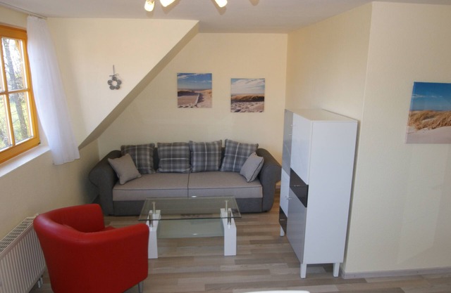 Vacation apartment Kleine Welle on Schönberg beach