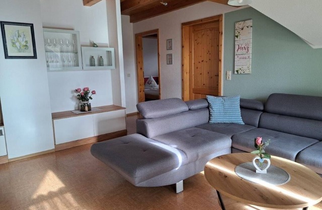 Vacation apartment (70 sqm) with balcony on the south side