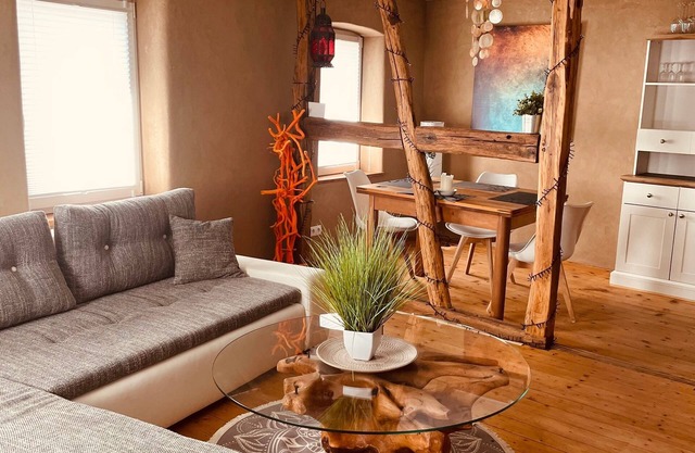 Vacation apartment/apartment for 4 guests with 68m² in Burrweiler (159111)