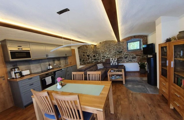 Vacation apartment/apartment for 6 guests with 72m² in Malschwitz (96475)