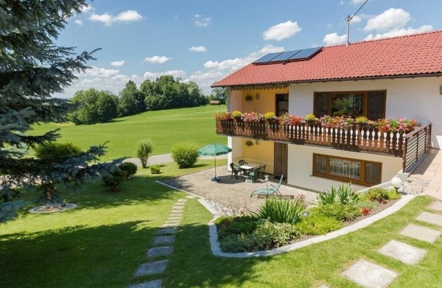 Vacation apartment/apartment for 3 guests with 45m² in Grünkraut (166046)