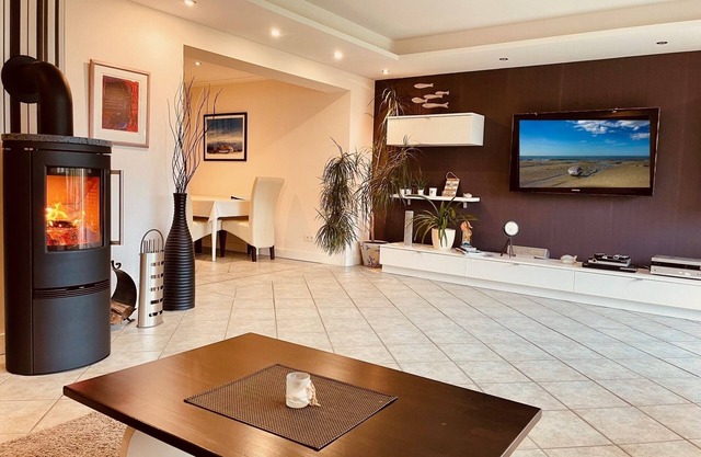 Vacation apartment/apartment for 4 guests with 100m² in Almdorf (125601)