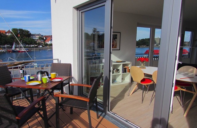 Vacation apartment/apartment for 4 guests with 78m² in Eckernförde (122006)