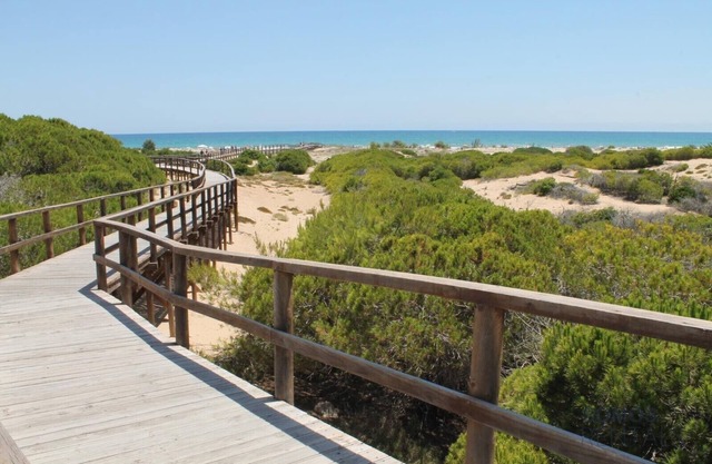 Vacation apartment with panoramic views near the beach with pool
