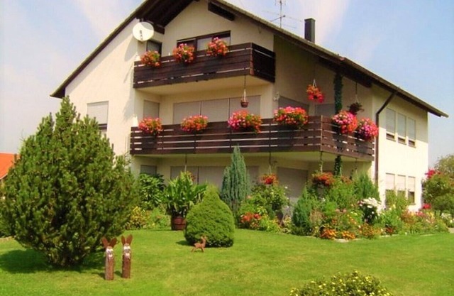 Vacation apartment with large balcony near Lake Constance 97m ²