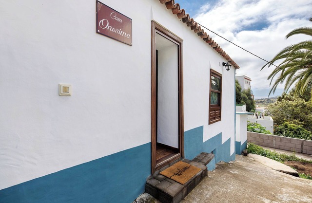 Vacation Home "Casa Onesima" with Mountain View & Private Garden