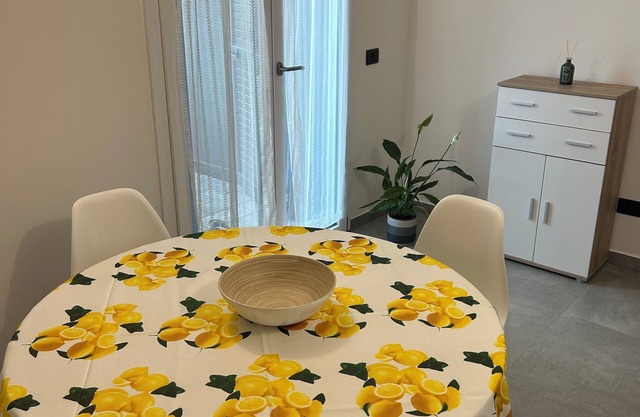 Vacation home a stone's throw from the sea. Ideal for families, couples and groups of friends