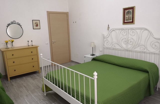 Vacation home "la casa di nonna cin it081003 c2keefg33