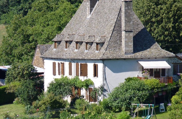 Vacation rental in an authentic Auvergne farmhouse, Auvergne Cantal
