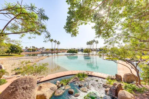 Val Vista Lakes Group Getaway Lake and Pool Access!