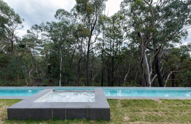 Valencia Cottage: Relax, Swim & Spa.
