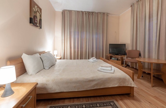 Valensija - Apartment, 2 Adults and 2 Children