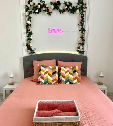 ValenStay - Cosy Love - Anzin - Netflix