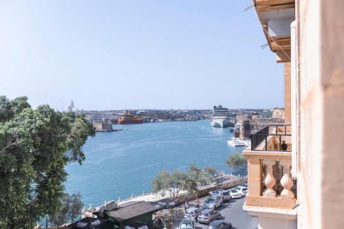 Valletta Collection - Grand Harbour Suites 9A