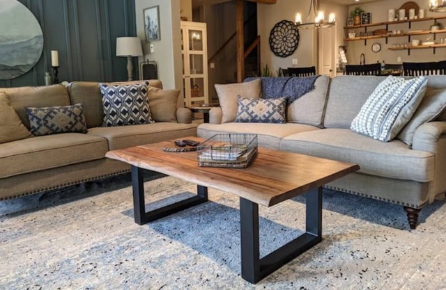 Valley View Hideout is Colorado's rustic elegance.