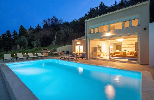 Valtes Blue - Three Bedroom Villa, Sleeps 6