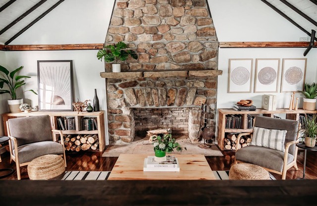Vanderkamp NY – The Boathouse Cozy Lakefront Retreat on 850 Private Acres