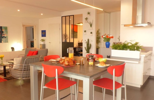 Vannes, 4-star luxury flat with car park