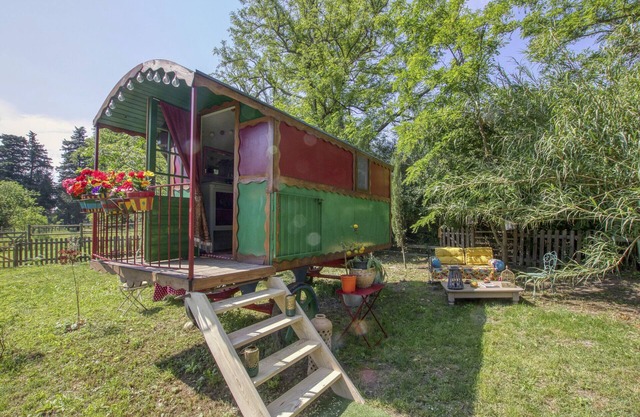 Vent de Bohème, atypical caravan in Cabannes