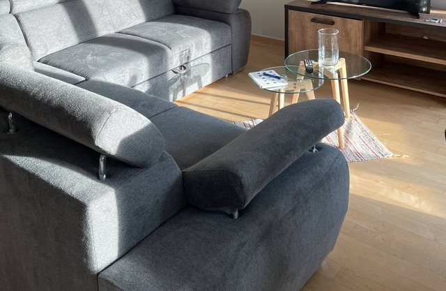 Very bright 2-bedroom apartment in the heart of Uccle.