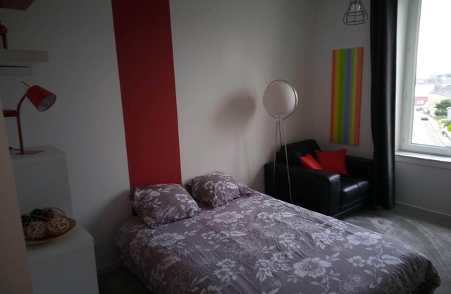 Very Bright Apartment Tréboul