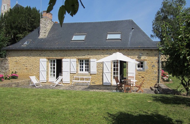 Very charming, renovated quiet house of character, relaxation, change of scene