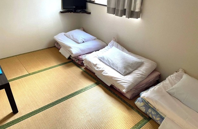 Very popular hotel for sightseeing in Okinawa ArenaFree parking with breakfastJapanese style roo/Nakagami-gun Okinawa