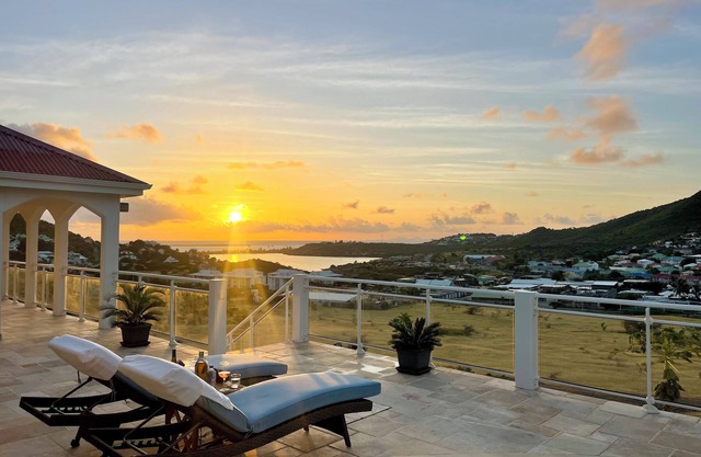 Villa Norman Cozy + Stylish Studio