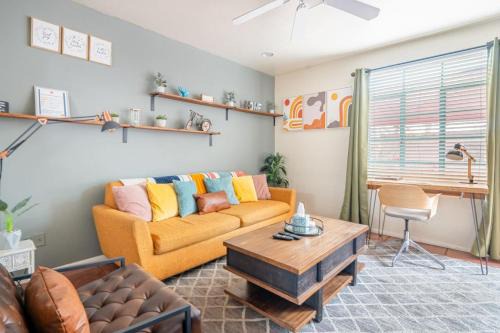 Vibrant 2BR DT Living, Stylish & Serene Stay