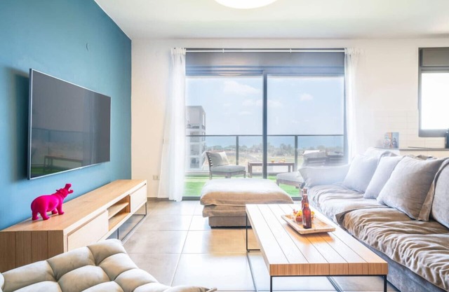 Vibrant Seaside Stay with Balcony