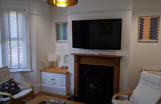 Victoria House Exeter - Sleeps 10 People