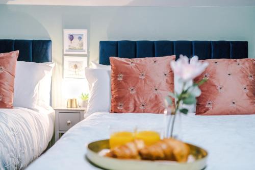 Victoria Park Studio 9 - Free Parking, WiFi, Near Train Station, Free Netflix, Prime & DisneyPlus