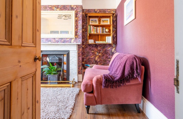 Victorian terrace apartment situated in the heart of Cromer near the beach