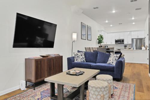 Victory Villa - Lux Townhome Walk 2 Globe Life - Rangers & Cowboys Stadiums
