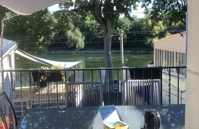 View over the Loire. Le Futreau, gîte 8/9 pers