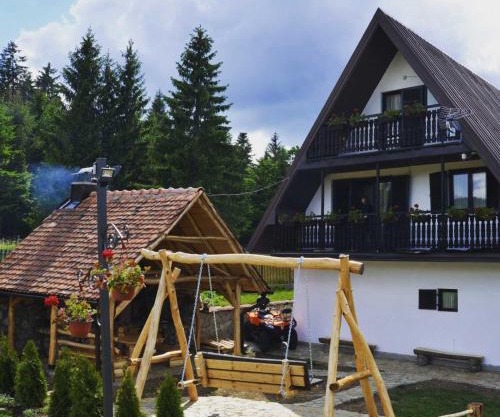 Vila Šapat šume