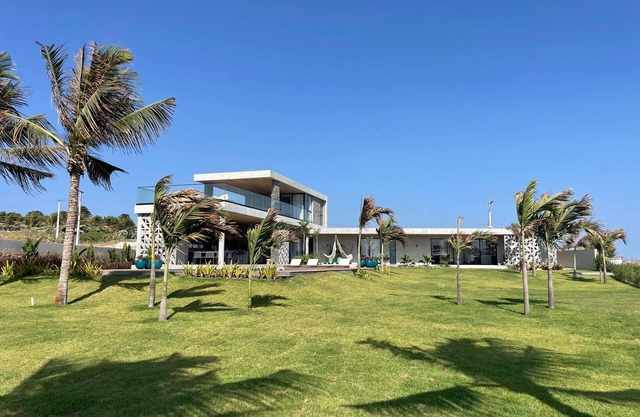 Vila Luzes Luxury House with Sea View in Fortim!