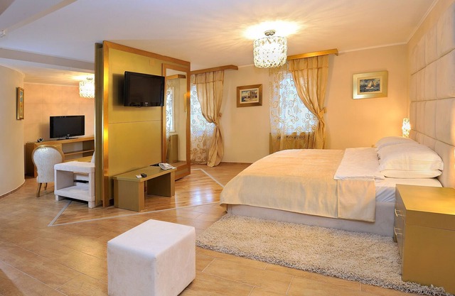 Vila Per Astra, Perast